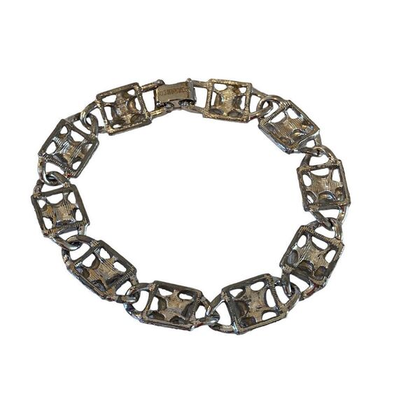 Sarah Coventry Vintage Matte & Etched Silver Toned Delicate Looking Bracelet. - Picture 6 of 7